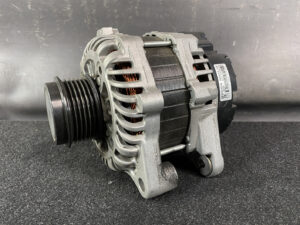 Genuine Alternator HONDA FIT JAZZ GR GK FREED Vezel GRACE L13B L15B AHGA104 A5TZ0081A 31100-5KK-004