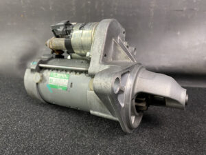 Genuine Starter Motor TOYOTA Harrier,VOXY Noah, Voxy, Esquire, 28100-37101