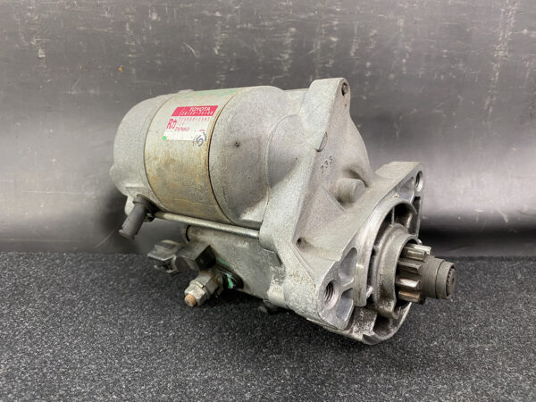 Genuine Starter Motor TOYOTA Hiace DYNA HINO DUTRO 28100-75100 DENSO RZU300M » JDM-PARTS NZ