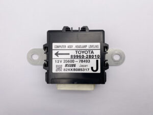 TOYOTA Headlight ECU Levelling Control Module 89960-28010 / 35600-78493