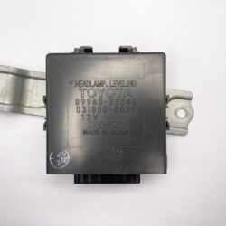 TOYOTA Headlight ECU Levelling Control Module 89960-30040 / 031800-0020