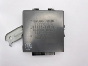 TOYOTA Alphard Headlight ECU Levelling Control Module 89960-58010 / 031800-1240