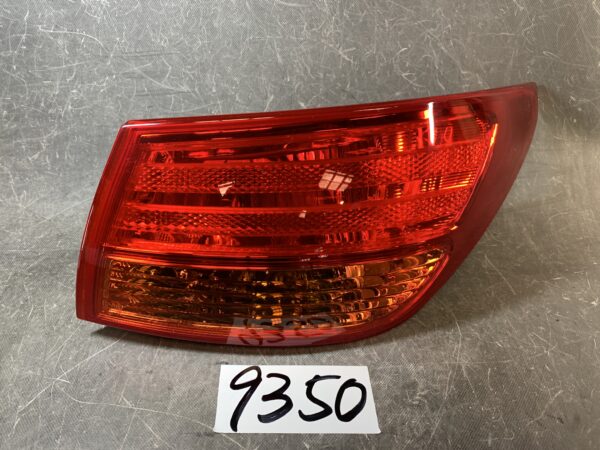 （重複）Nissan Bluebird Sylphy KG11 Genuine Taillight / KOITO 220-63823/ Right Side x1 » JDM-PARTS NZ
