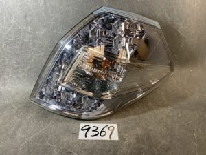 （重複）HONDA FIT SHUTTLE GP2 Genuine Taillight STANLEY W0020 Right Side x1