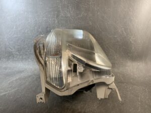 TOYOTA SIENTA NCP81 NCP85 Genuine Headlight KOITO 52-240 R Left Side x1