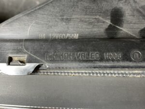 NISSAN NOTE E11/NE11/ZE11 FACELIFT Genuine Headlight ICHIKOH VALEO H005