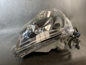 TOYOTA CROWN GRS182 Genuine Headlight STANLEY 30-313 Right Side x1