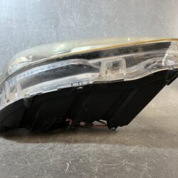 TOYOTA COROLLA RUMION NZE151 Genuine Headlight / ICHIKOH 12-539/ Left Side x1