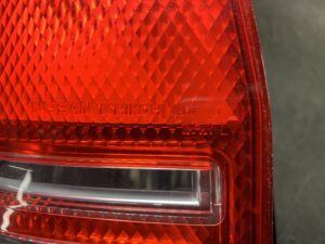 NISSAN SERENA TC24 Genuine Taillight ICHIKOH 4901 Left Side x1