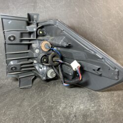 NISSAN XTRAIL NT32 Genuine Taillight KOITO 220-17939 Left Side x1