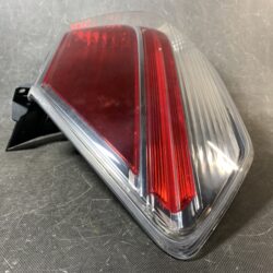 NISSAN XTRAIL NT32 Genuine Taillight KOITO 220-17939 Left Side x1V