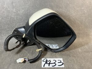 HONDA STEPWAGON SPADA RK7 Genuine Door Mirror with Indicator STANLEY P9292 Right Side x1