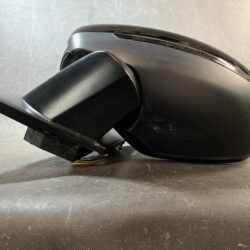 PEUGEOT 308 T9 Genuine Door Mirror with Indicator 98261678XT Left Side x1