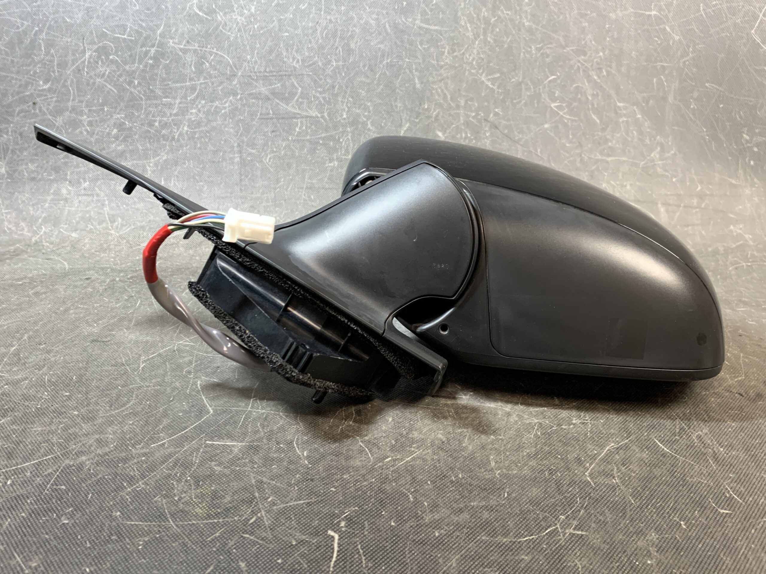 SUZUKI HUSTLER MR41S MR31S Genuine Door Mirror Right Side x1