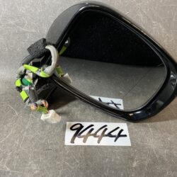 TOYOTA CROWN GRS204 Genuine Door Mirror with Indicator Right Side x1