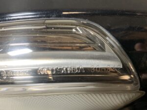 TOYOTA CROWN GRS204 Genuine Door Mirror with Indicator Right Side x1