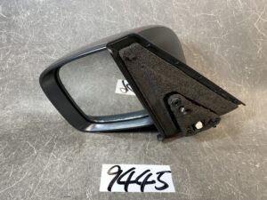 SUZUKI SOLIO BANDIT / MITSUBISHI DELICA D2 MB15S Genuine Door Mirror ISHIZAKI 82V3 Left Side x1