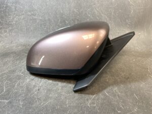 SUZUKI SOLIO BANDIT / MITSUBISHI DELICA D2 MB15S Genuine Door Mirror ISHIZAKI 82V3 Left Side x1