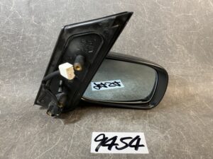 TOYOTA WISH ZNE10 Genuine Door Mirror MURAKAMI 7672 / 7715 L Left Side x1