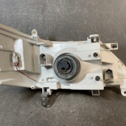 NISSAN SERENA C24 Genuine Headlight / ICHIKOH 1658 Left Side x1