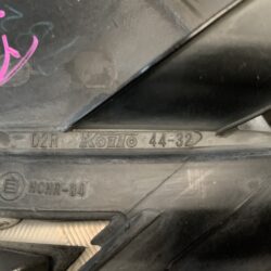 /KOITO 44-32 Left Side x1