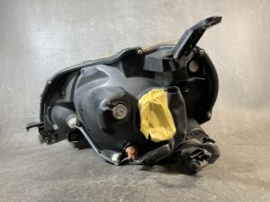 TOYOTA PORTE NSP140 Genuine Headlight KOITO 52-258 RIGHT Side x1