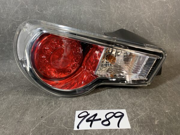 TOYOTA 86 SUBARU BRZ ZN6 ZC6 Genuine Taillight KOITO 220-60082 220-60084 LEFT SIDE x1 » JDM-PARTS NZ