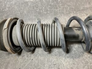 TOYOTA 86 SUBARU BRZ ZN6 ZC6 Genuine shock absorber 20365CA000 Rear x1 (USED)