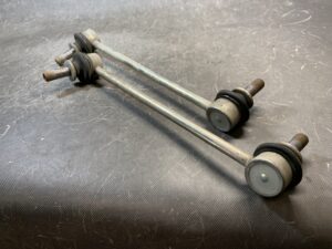 TOYOTA 86 SUBARU BRZ ZN6 ZC6 Genuine Front Sway Bar Llnk Rod x2 (USED)