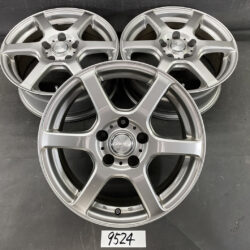 YOKOHAMA LAYCEA 02 16x6.5j +35 5x114.3 CB:73 x3
