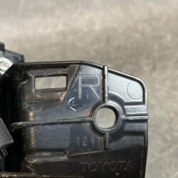 TOYOTA COROLLA TOURING ZRE212W ZWE211W ZWE214W MZEA17W ZWE219W ZWE215W Genuine Taillight KOITO 12-637 RIGHT SIDE x1