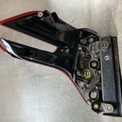 TOYOTA ALPHARD AGH30W Genuine Taillight KOITO 58-68 RIGHT Side x1