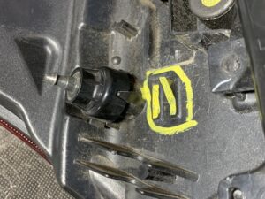 TOYOTA ALPHARD AGH30W Genuine Taillight KOITO 58-68 RIGHT Side x1