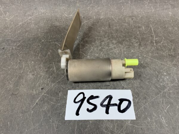 TOYOTA ALTEZZA SXE10 GXE10 Genuine Fuel Pump » JDM-PARTS NZ