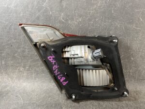 NISSAN FUGA KY51 Genuine inner Taillight STANLEY P8642 Right Side x1