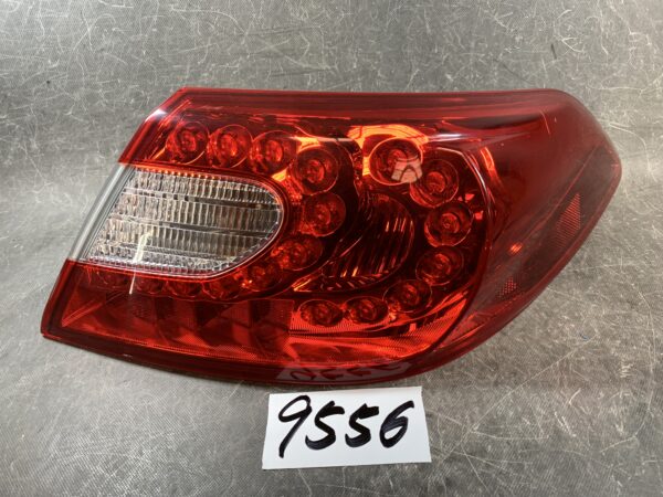NISSAN FUGA KY51 Genuine outer Taillight STANLEY P8641 Right Side x1 » JDM-PARTS NZ