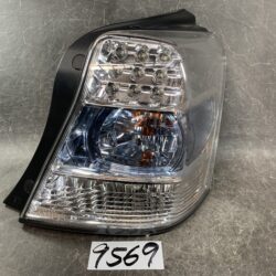 TOYOTA SAI AZK10 Genuine Taillight KOITO 75-12 RIGHT SIDE x1