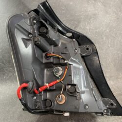 TOYOTA SAI AZK10 Genuine Taillight KOITO 75-12 RIGHT SIDE x1