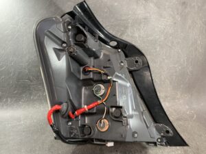 TOYOTA SAI AZK10 Genuine Taillight KOITO 75-12 RIGHT SIDE x1