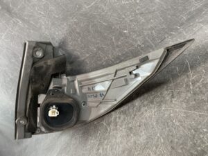 TOYOTA ESTIMA ACR50W Genuine Taillight ICHIKOH 28-196 LEFT Side x1