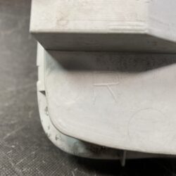 NISSAN ELGRAND E51 ME51 MNE51 NE51 Genuine Taillight / ICHIKOH D005 / Right Side x1