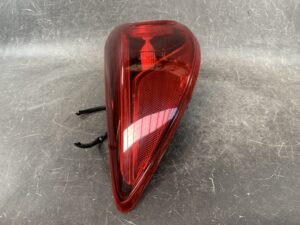 MAZDA AXELA MAZDA3 BM5FS Genuine Taillight KOITO 220-41981 Left Side x1