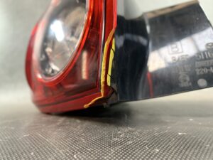 MAZDA AXELA MAZDA3 BM5FS Genuine Taillight KOITO 220-41981 Left Side x1