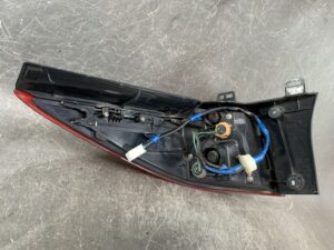 NISSAN LAFESTA MAZDA PREMACY Genuine Taillight Stanley p9377 R Right Side x1