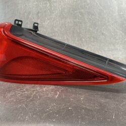 NISSAN LAFESTA MAZDA PREMACY Genuine Taillight Stanley p9377 R Right Side x1