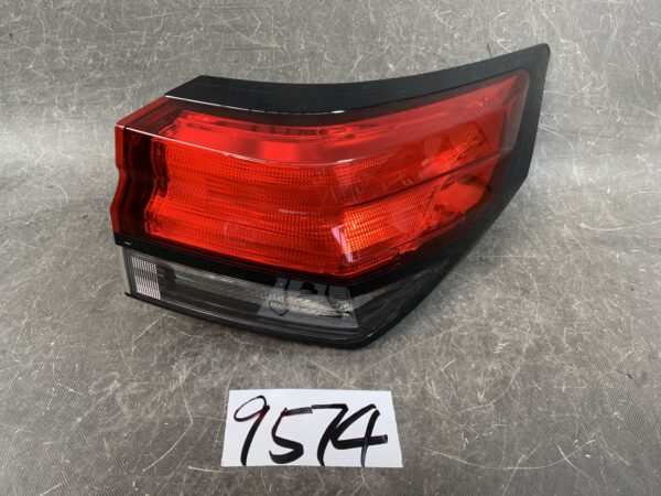 NISSAN NOTE E13 Genuine Taillight ICHIKOH D268 Right Side x1 » JDM-PARTS NZ