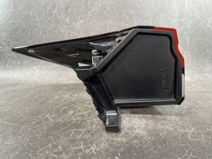 NISSAN NOTE E13 Genuine Taillight ICHIKOH D268 Right Side x1
