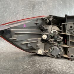 HONDA ELYSION RR1 Genuine Taillight ICHIKOH D046A Right Side x1