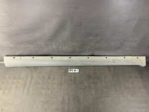 TOYOTA CELICA ZZT231 ZZT230 SIDE MUDGUARD 76912-20060 76902-20070 Left side x1