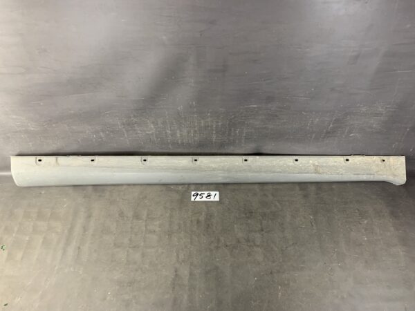 TOYOTA CELICA ZZT231 ZZT230 SIDE MUDGUARD 76912-20060 76902-20070 Left side x1 » JDM-PARTS NZ